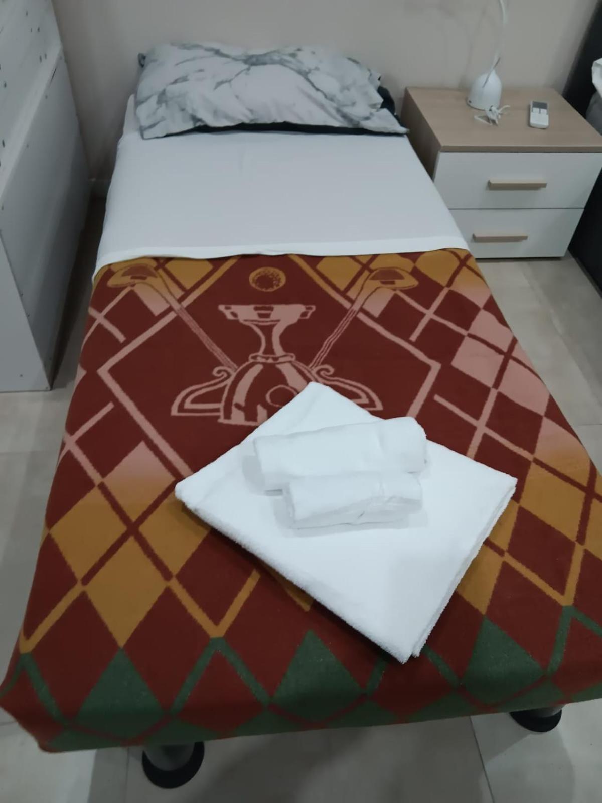 Gambara Metro Apartment Milano Ngoại thất bức ảnh